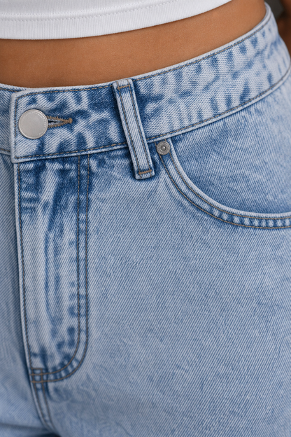 Women's High-Waisted Wide-Leg Jeans