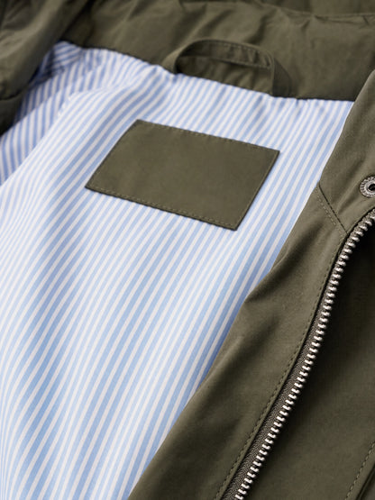 green waterproof trench coat detachable hood Averly London hood detail